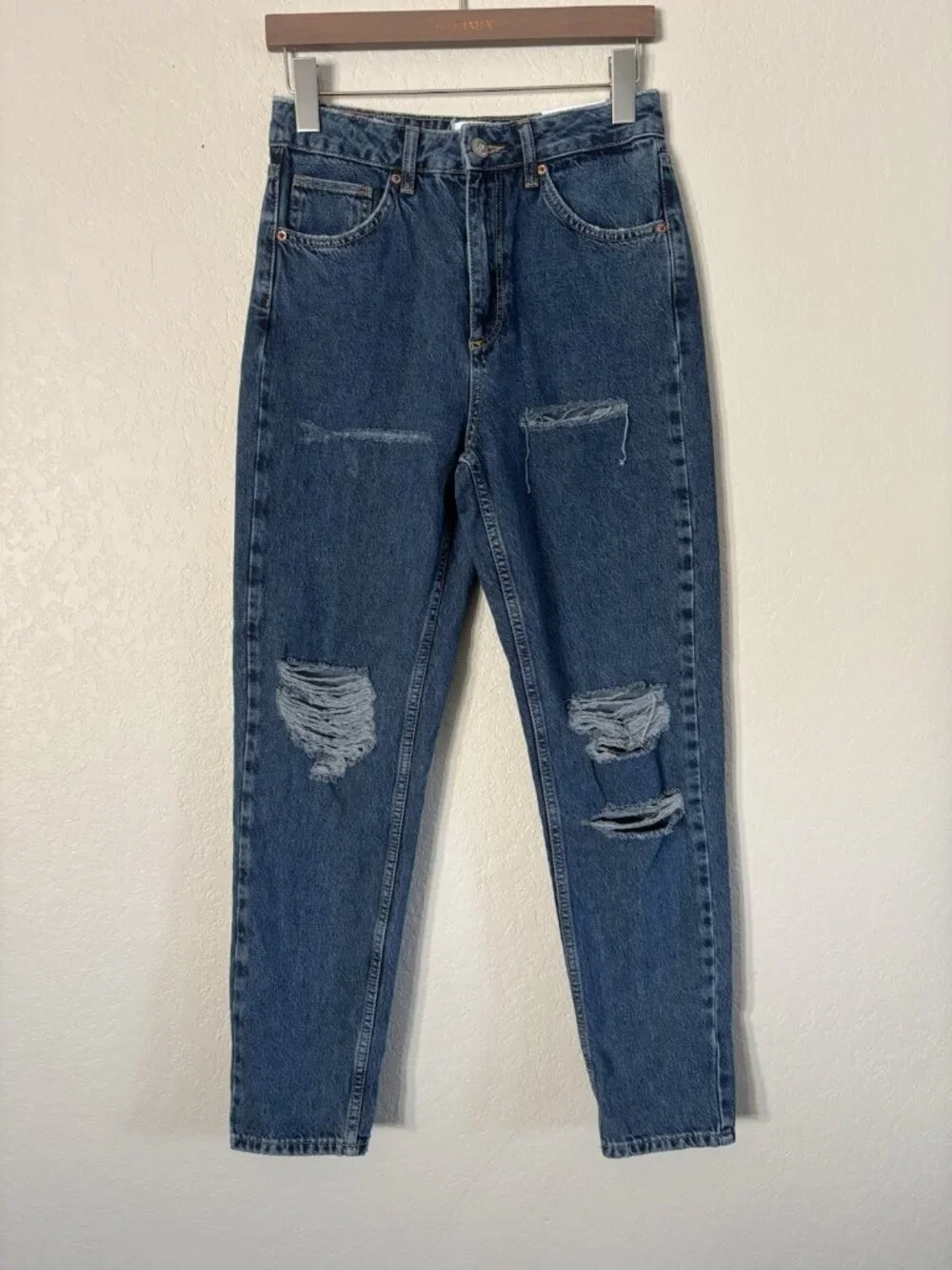 NWT BDG Urban Outfitters Women’s Mom Jeans High Waisted Tapered Leg Sz 27